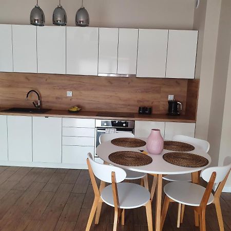Zamiejska Modern Apartments Nowy Apartamentowiec Winda Слупск Екстериор снимка