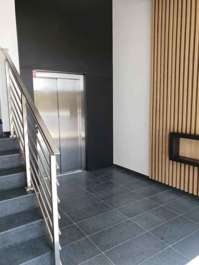 Zamiejska Modern Apartments Nowy Apartamentowiec Winda Слупск Екстериор снимка